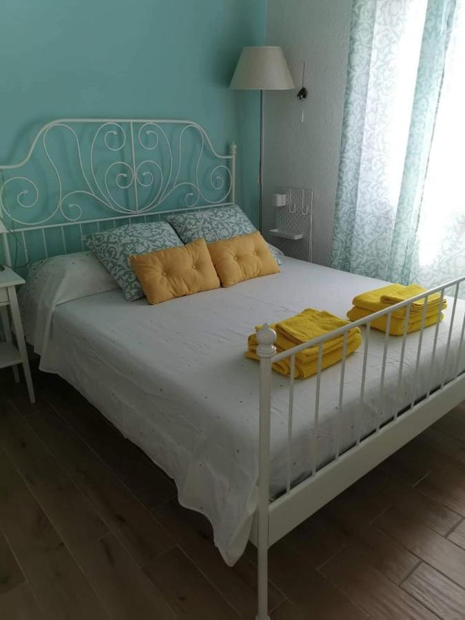 Cara Catherine Geremèas Extérieur photo